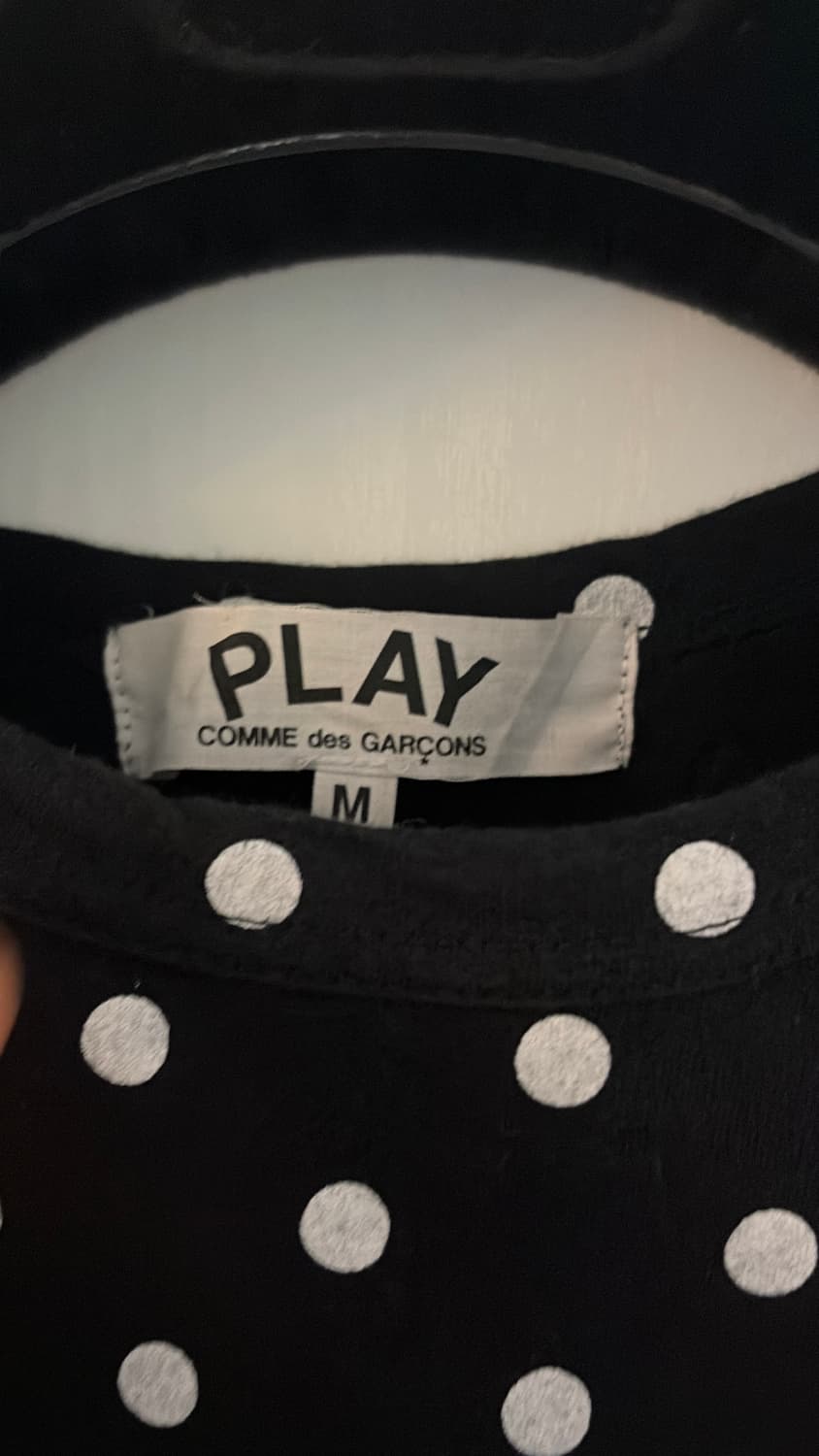 꼼데가르송 PLAY 도트 긴팔티 M 44,55 정품 상품이미지2