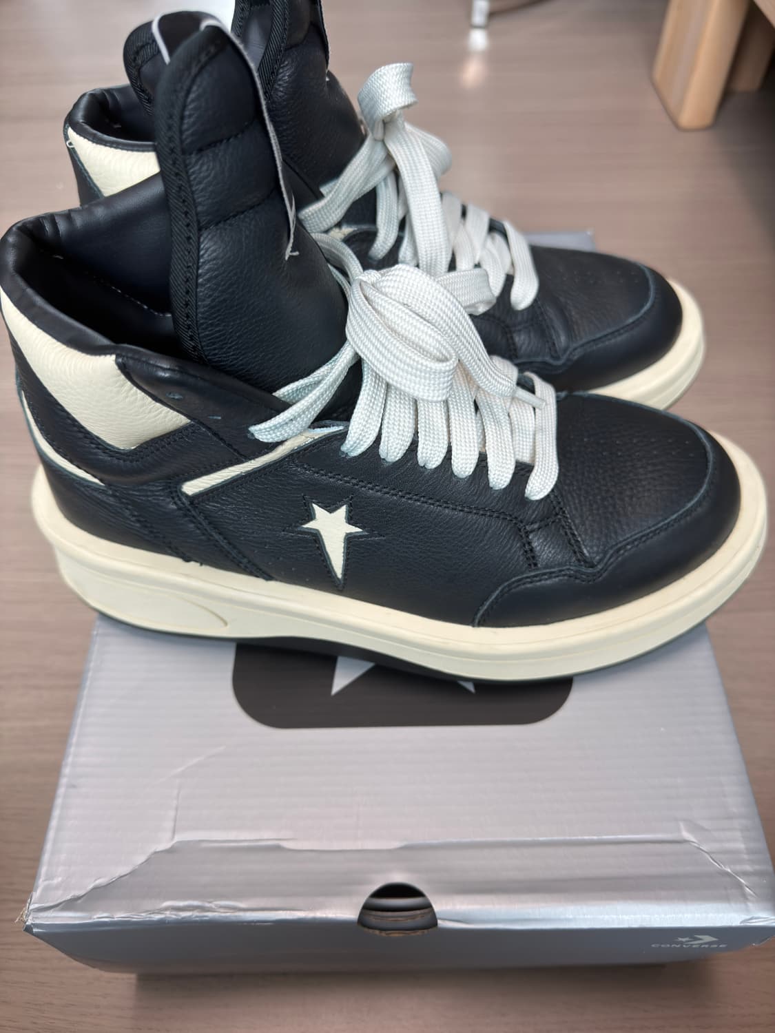 컨버스 x 다크쉐도우 터보웨폰 블랙 크림 265사이즈 상품이미지4