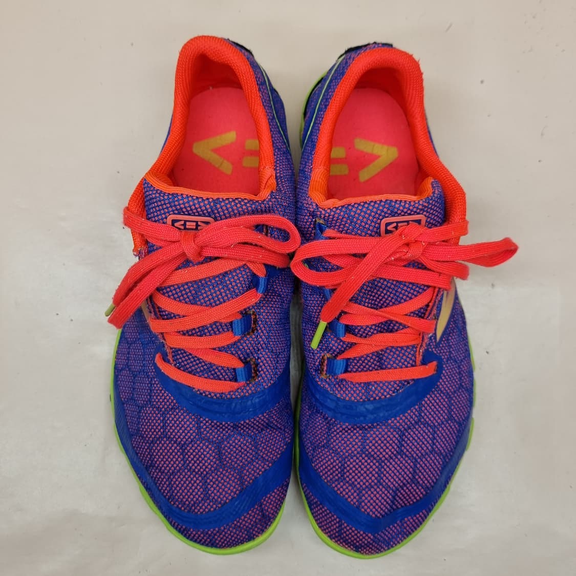 뉴발란스 미니머스 여성 런닝화235 상품이미지2