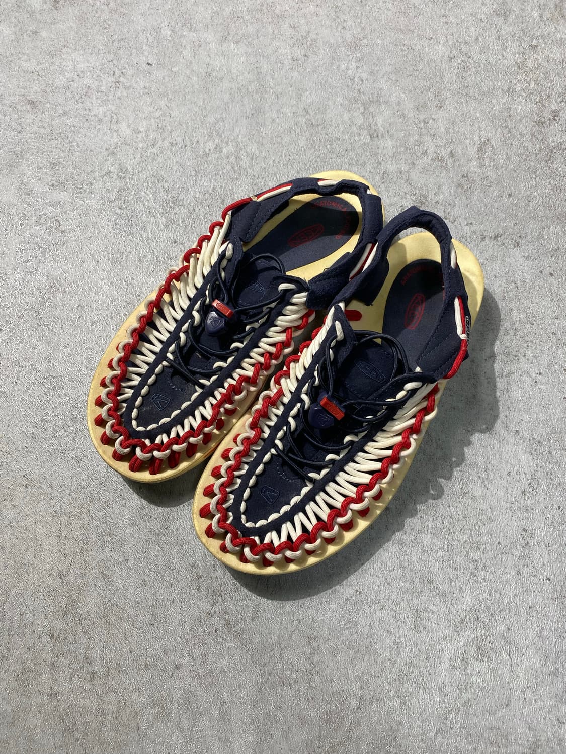 [250] KEEN 킨 유니크 샌들 상품이미지1