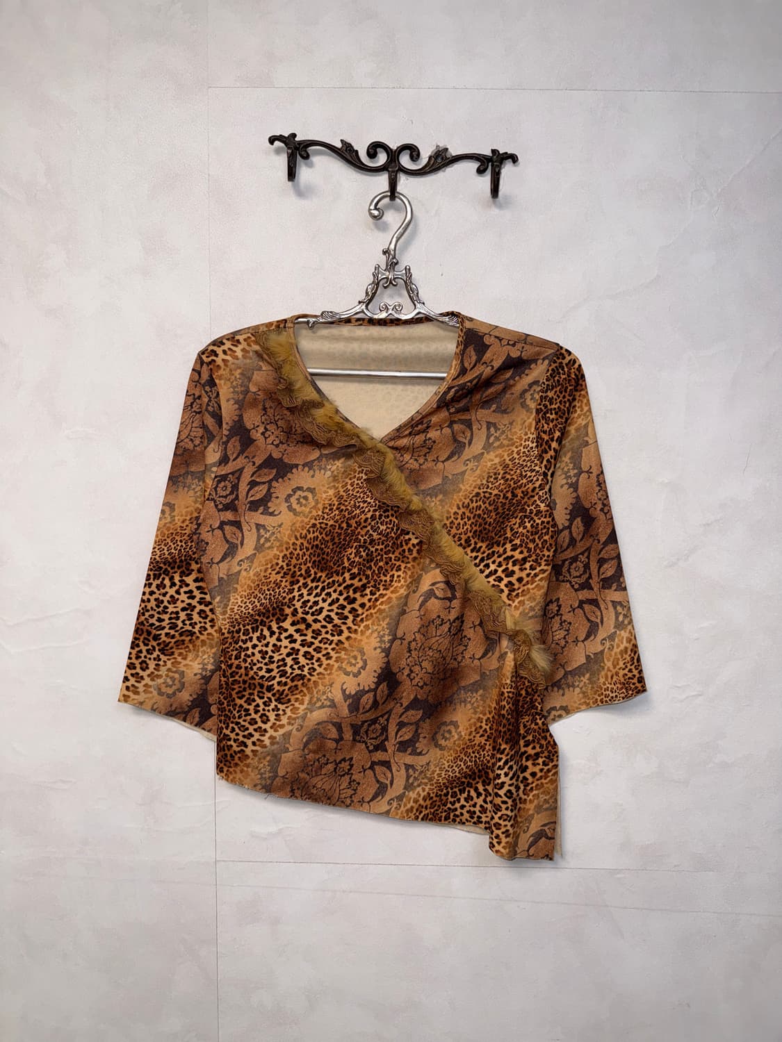 Brown oriental leopard fur trimming bl 상품이미지3
