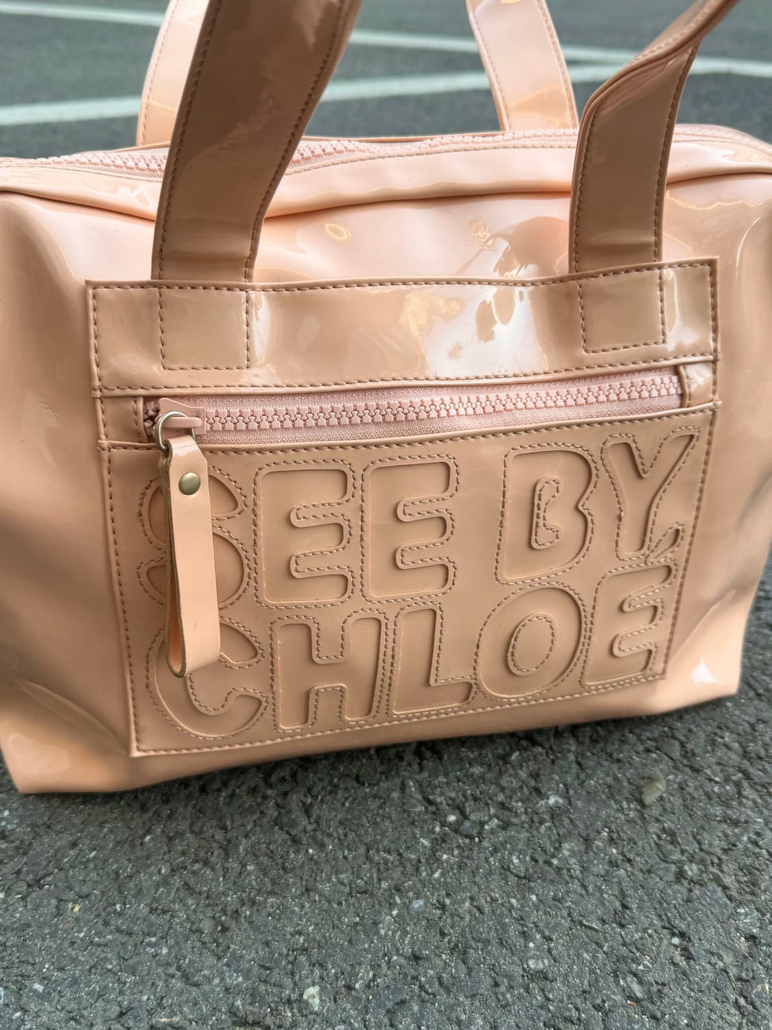 씨바이 끌로에 에나멜 토트백 상품이미지4