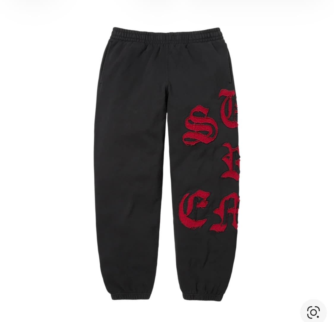슈프림 컷 아웃 스웨트팬츠 블랙 - 26SS 상품이미지3