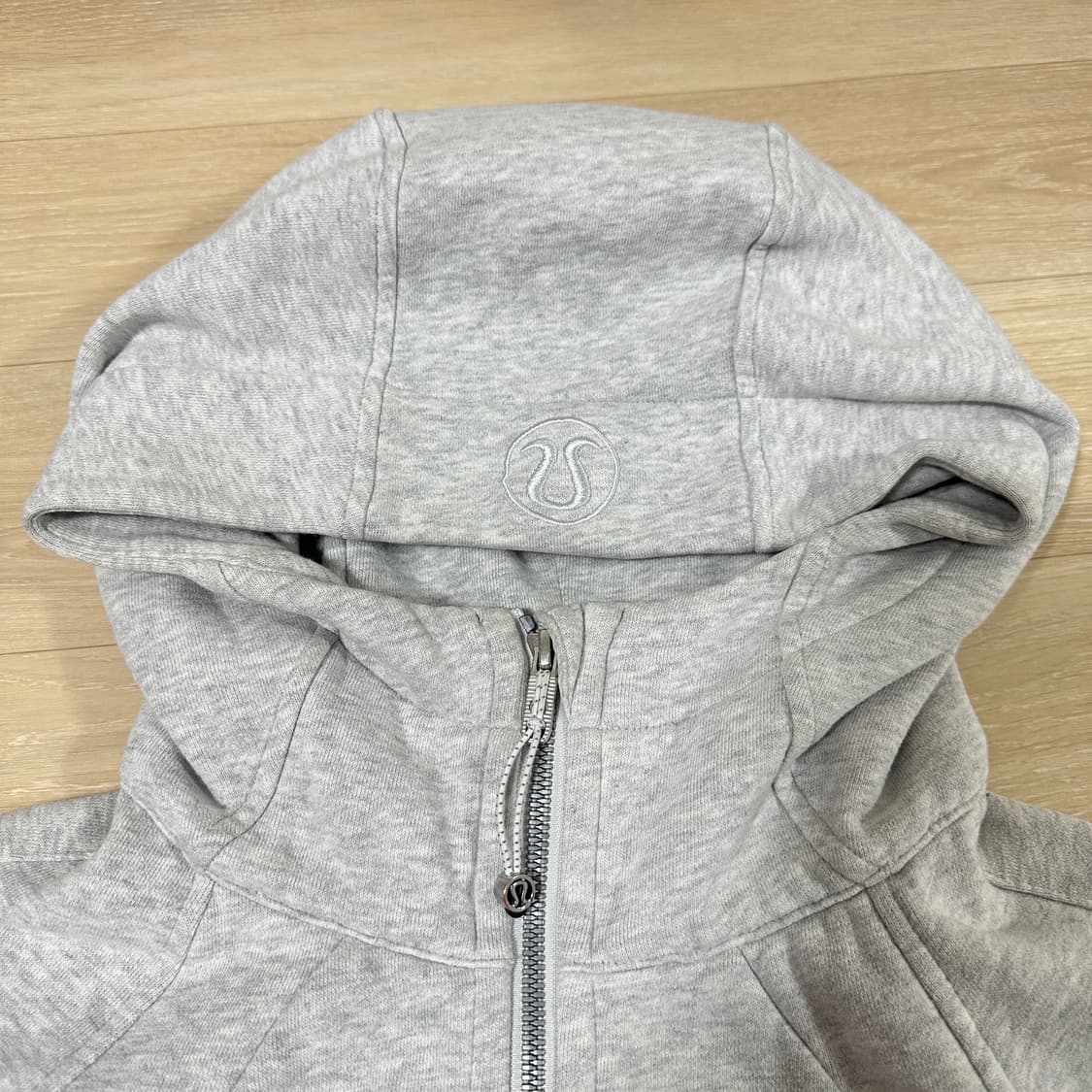 8 룰루레몬 후드집업 헤더 그레이 상품이미지10