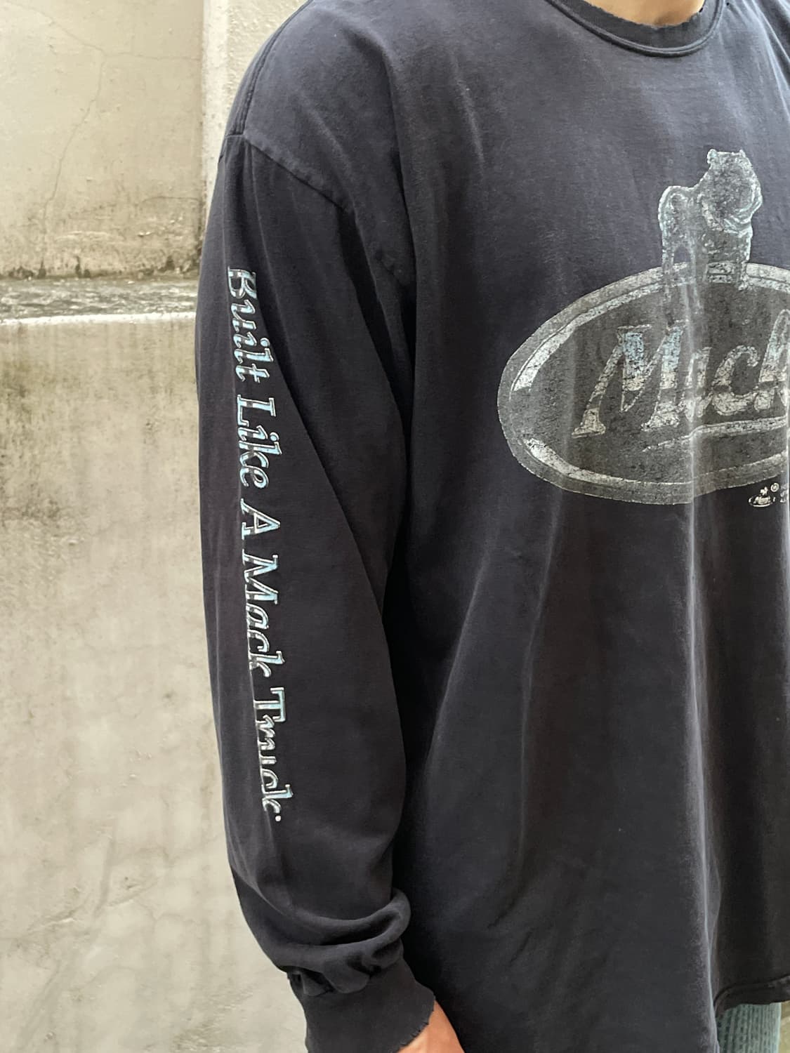 90-00s Mack truck distressed long sleeve 상품이미지2