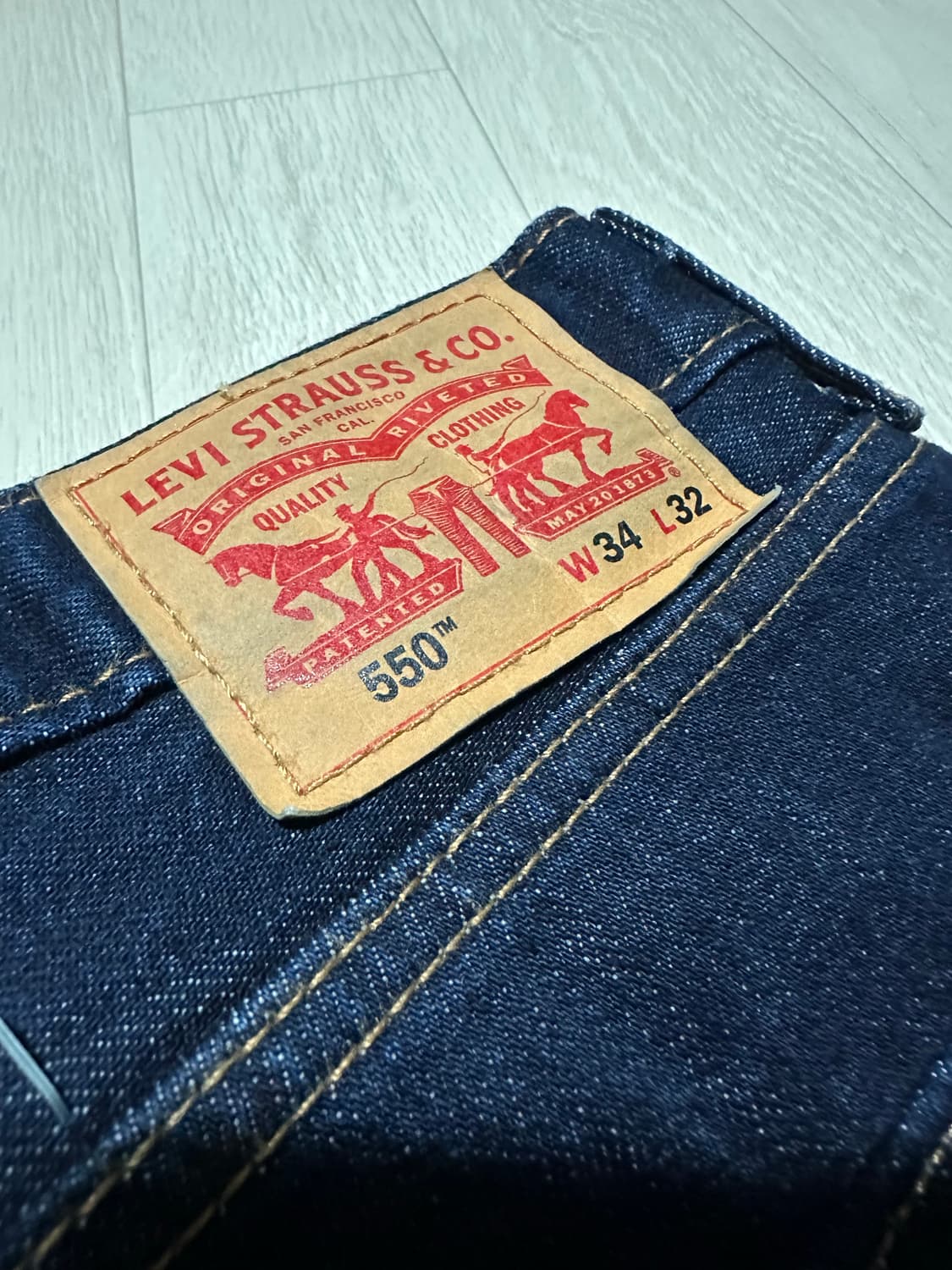 리바이스 550 상품이미지1