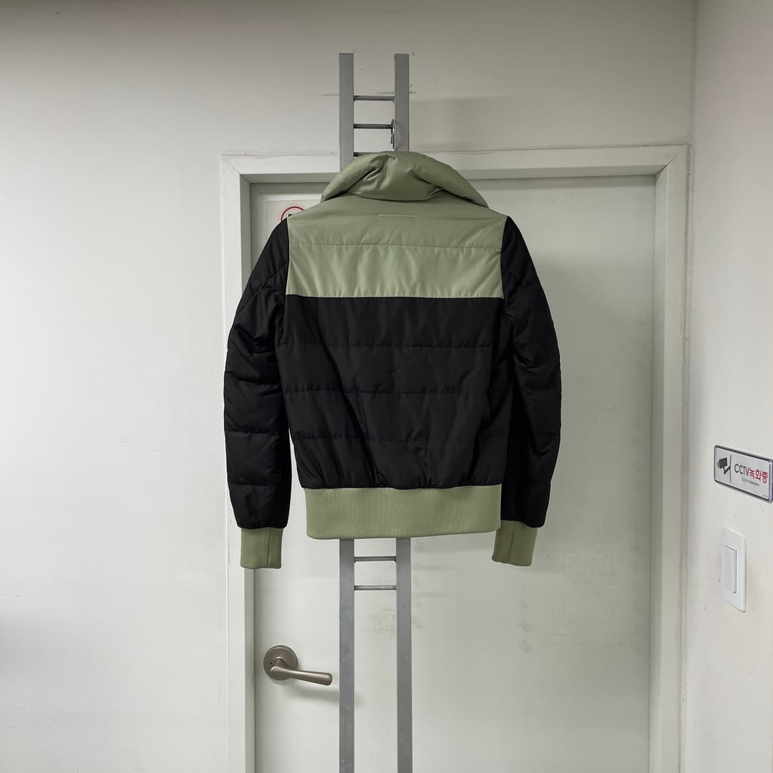 마르지엘라 MM6 패딩 38(W) 상품이미지7