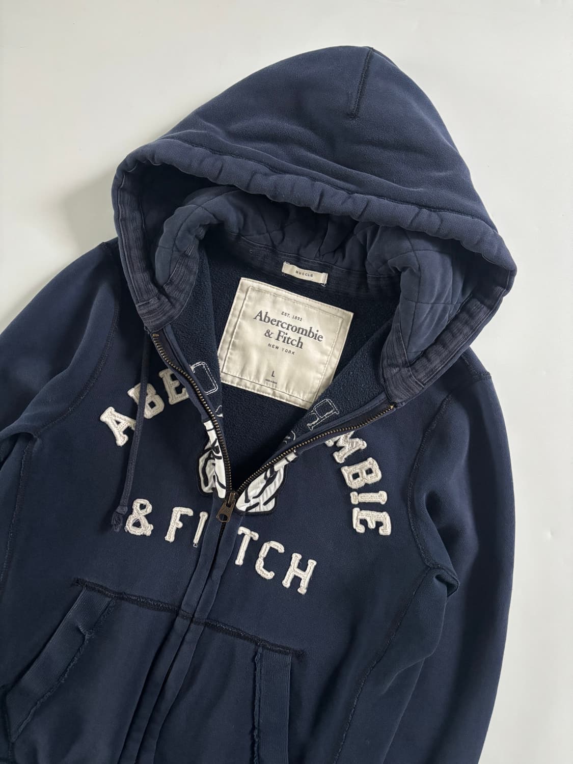 Abercrombie 아베크롬비 네이비컬러 후드집업 상품이미지3