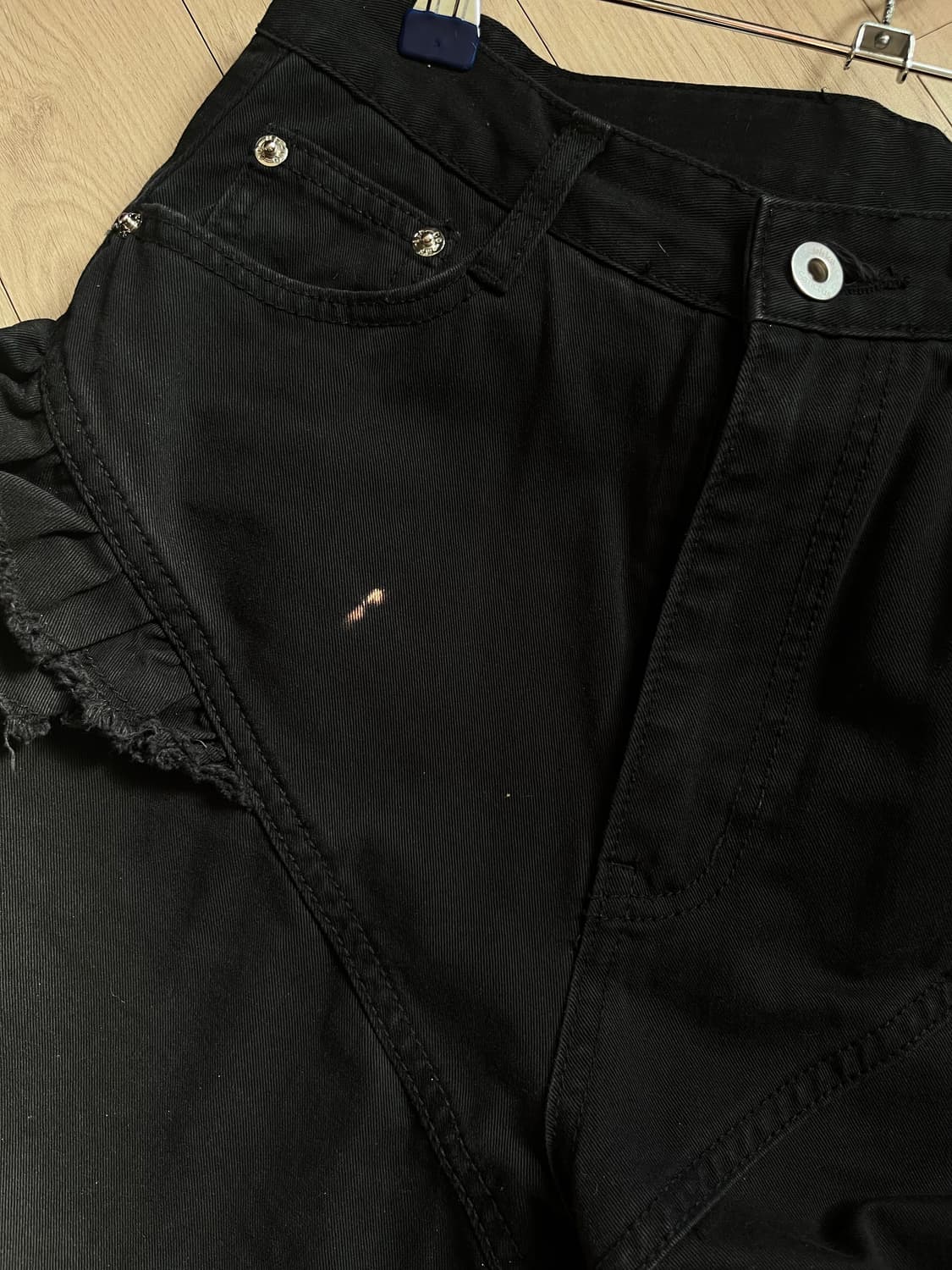 울리카 프릴 팬츠 블랙 상품이미지3