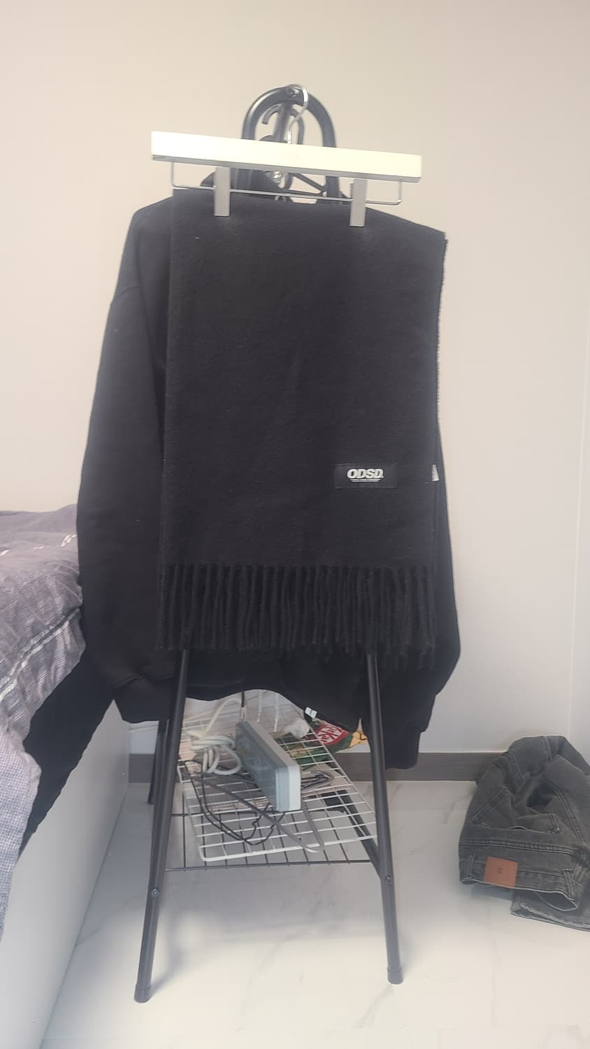 오드스튜디오 머플러 판매해요 상품이미지1