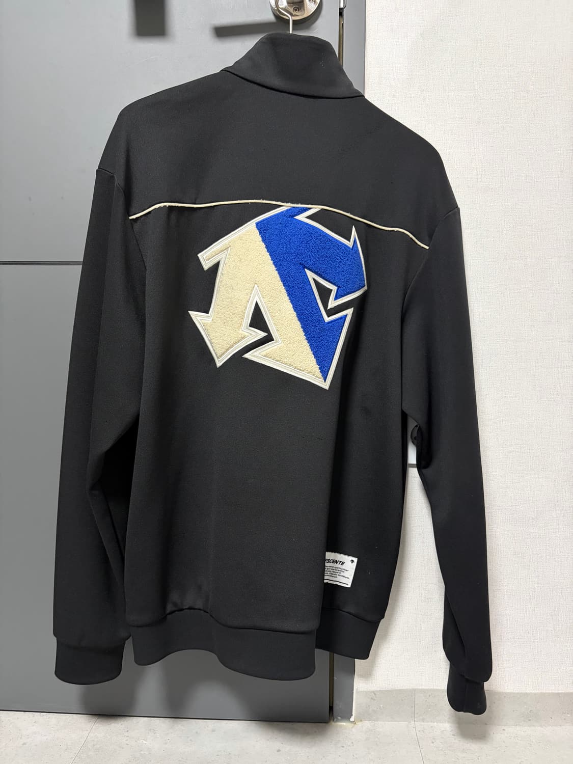 정리중) 빅로고 데상트 콜라보 한정판 져지 L사 상품이미지1