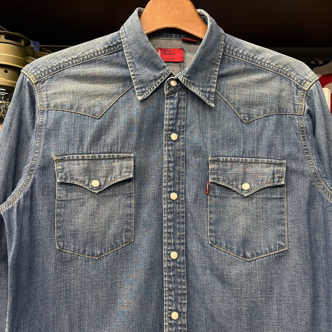 00s 리바이스 레드탭 요크컷 웨스턴 포켓 데님셔츠 N446 상품이미지3