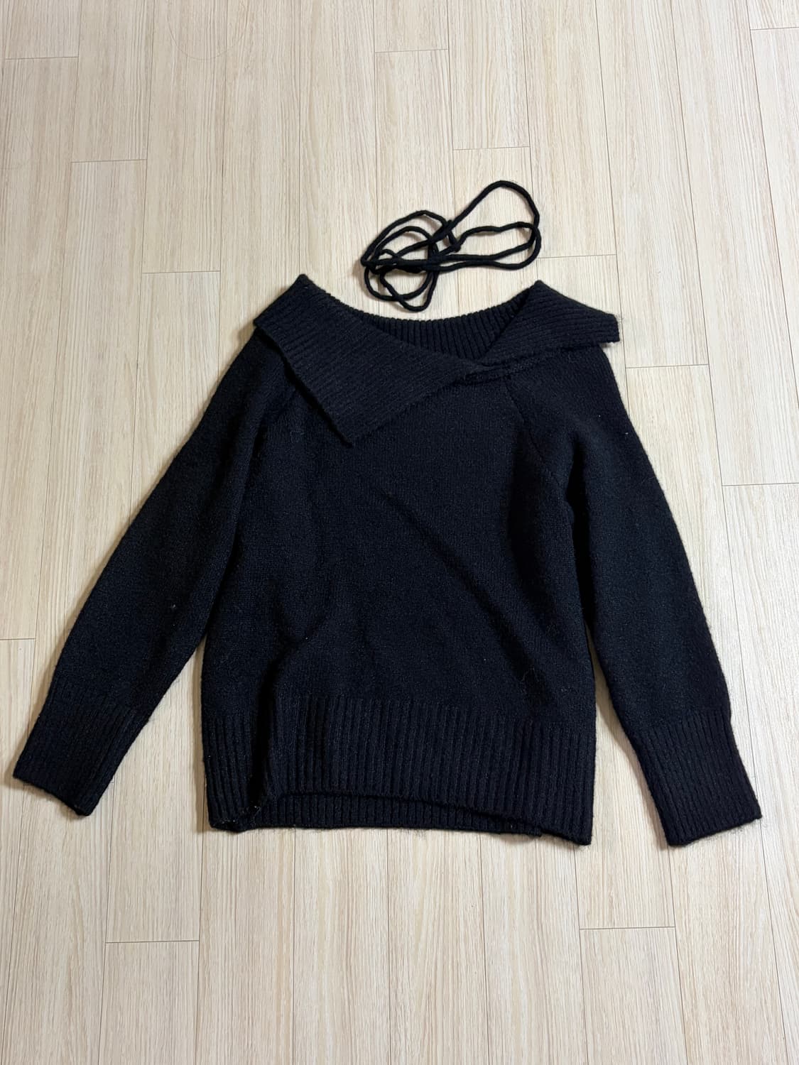 블랙 니트 오프숄더 상품이미지1