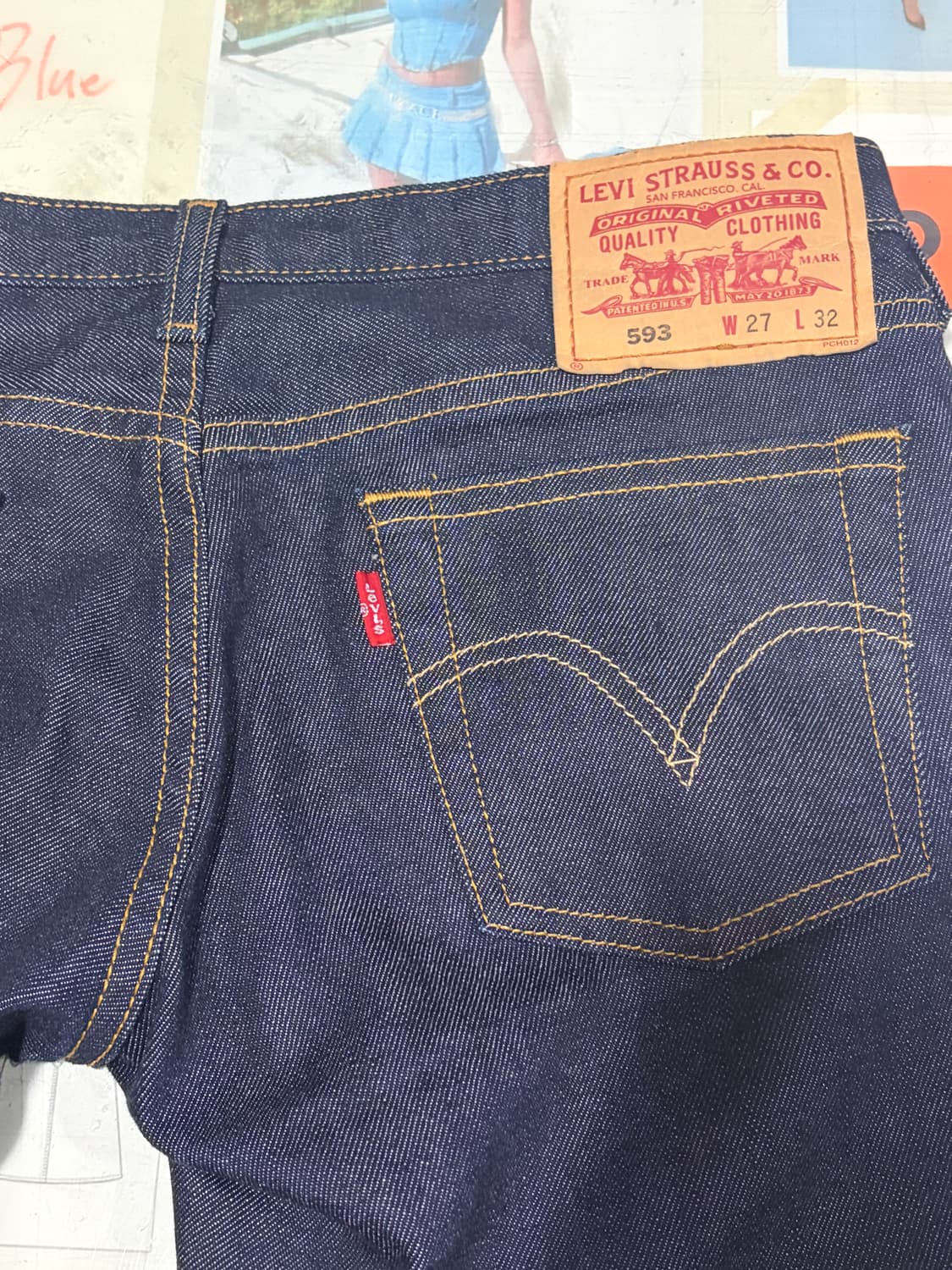 Levi's 593 Low-Rise Slim Straight Jeans 상품이미지2