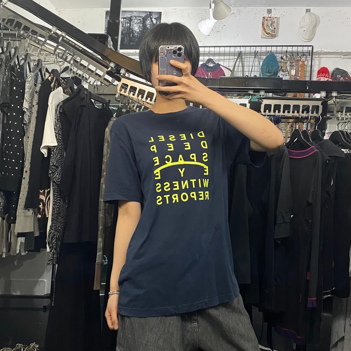 Diesel 형광 레터링 디테일 반팔티셔츠 상품이미지9