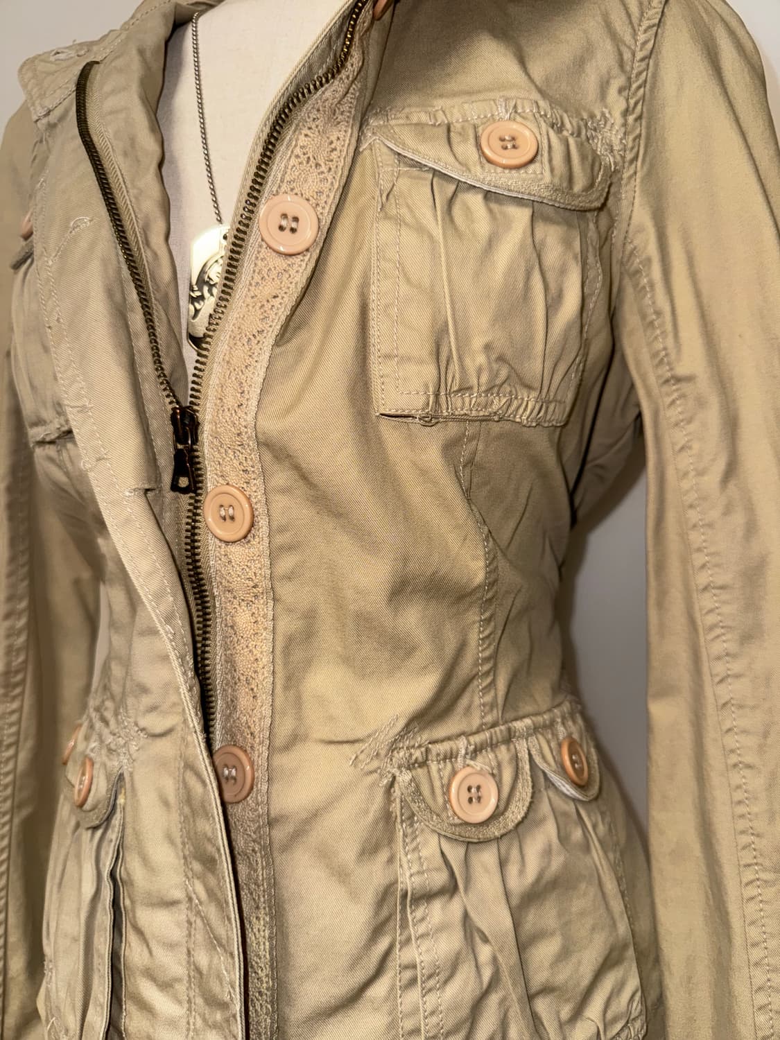 포켓 레이스 디테일 베이지 와투케 자켓 상품이미지6