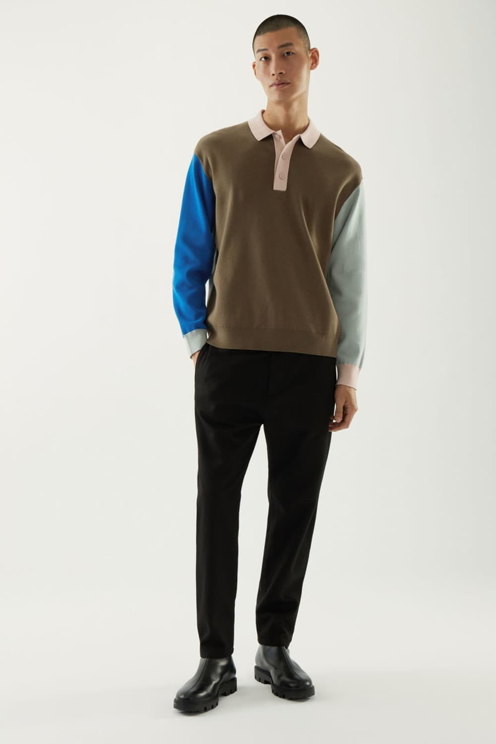 COS 남성 배색 카라 니트 상품이미지3