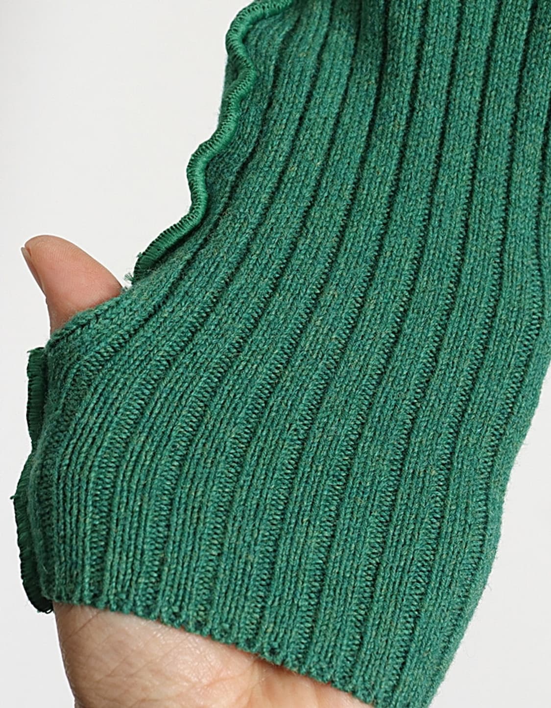 BEAMS BOY Boxy-Fit V-Neck Knit 상품이미지4