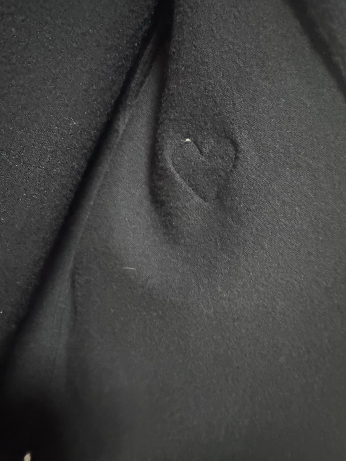 꼼데가르송 화이트 하트 가디건 블랙 상품이미지5