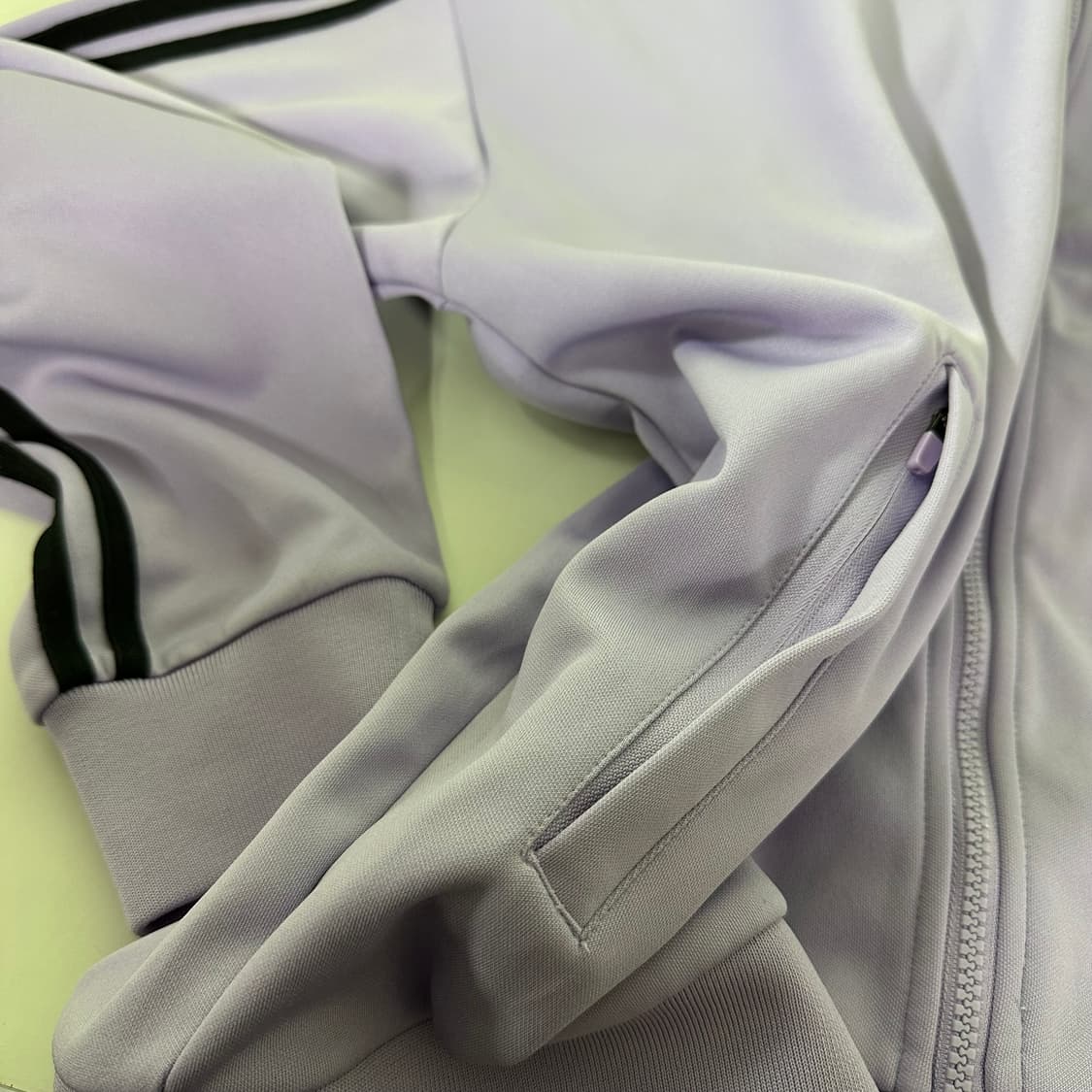 우먼L 젝시믹스 파스텔퍼플 오버핏 집업져지 트랙탑 상품이미지3