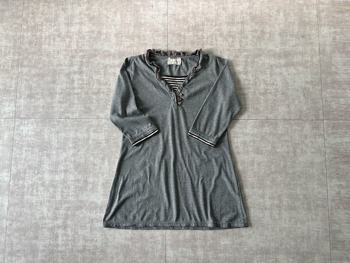 frill henley tee 상품이미지1