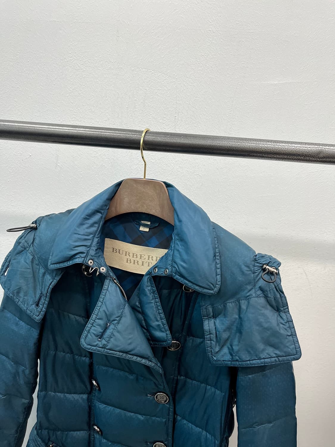 여) 버버리 브릿 틸블루 구스 롱패딩 상품이미지4