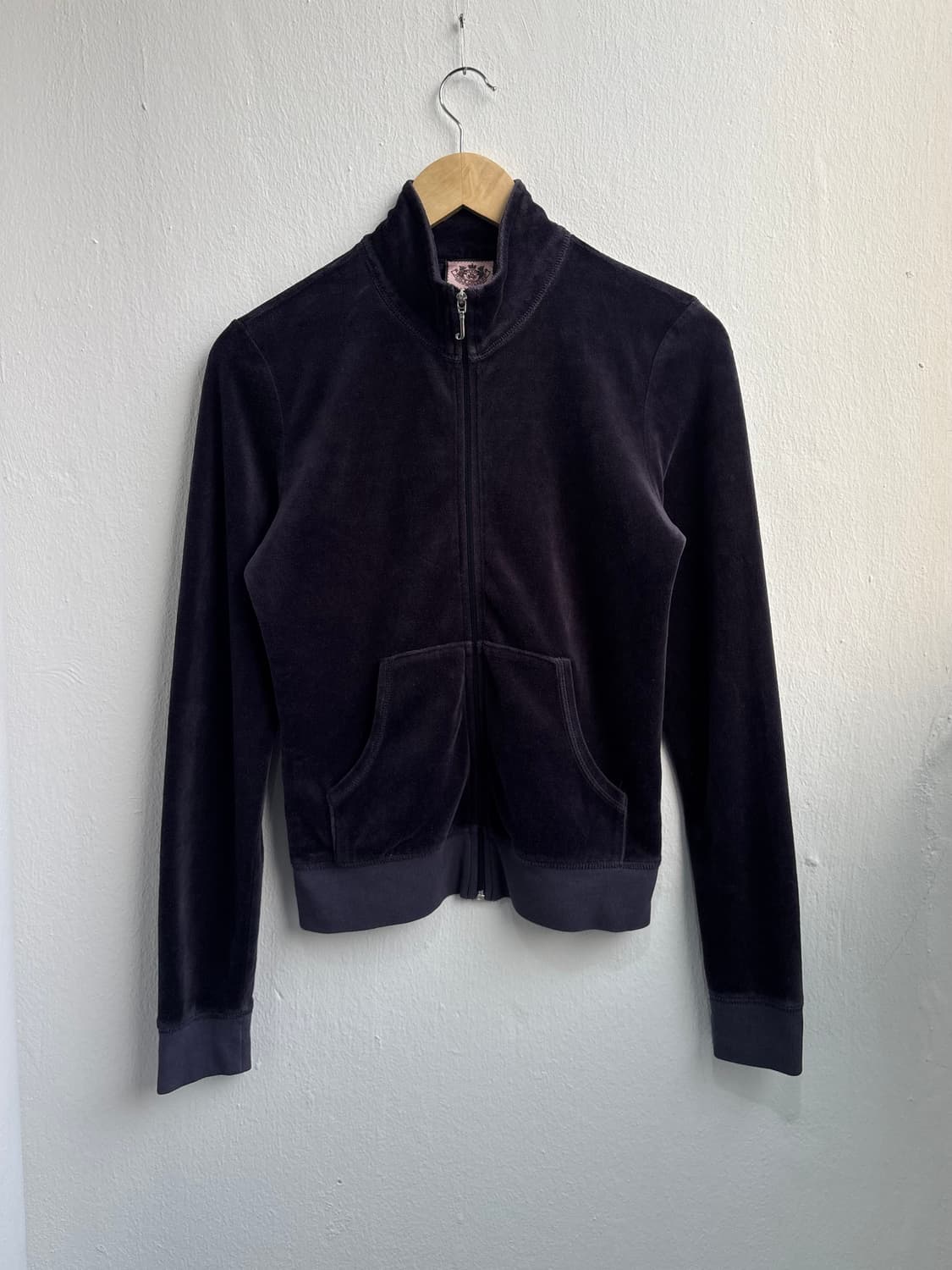 Juicy Couture Navy Velvet Zip-Up 상품이미지5
