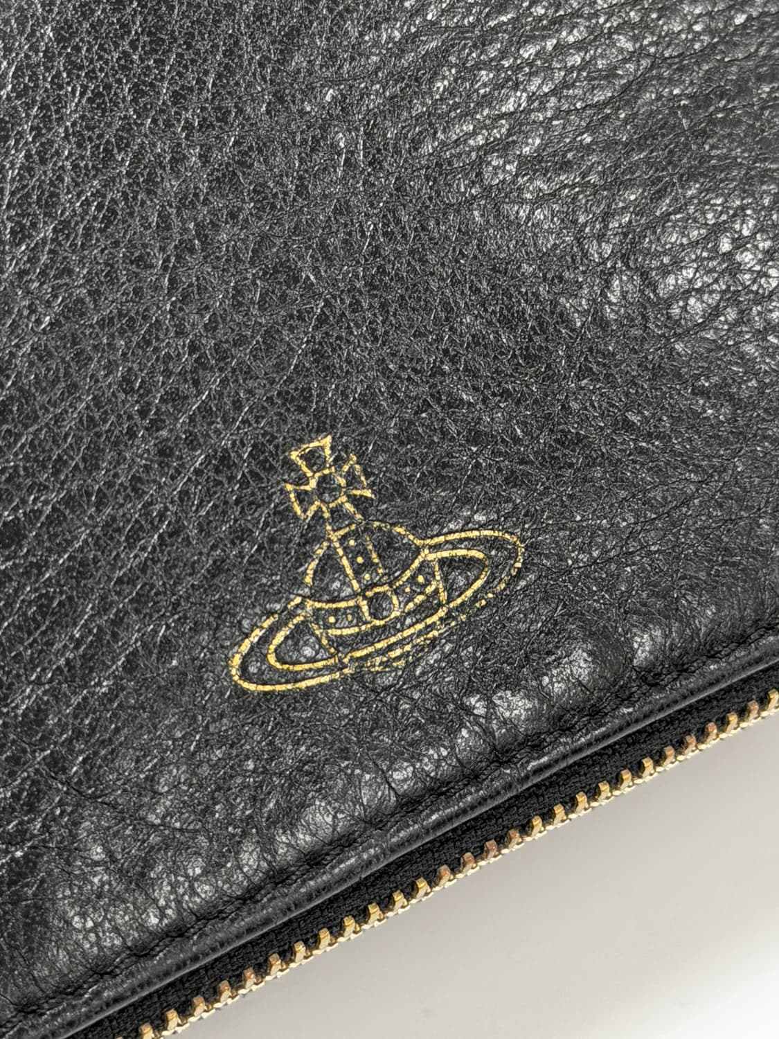 비비안웨스트우드 블랙 레더 크로스백 상품이미지3