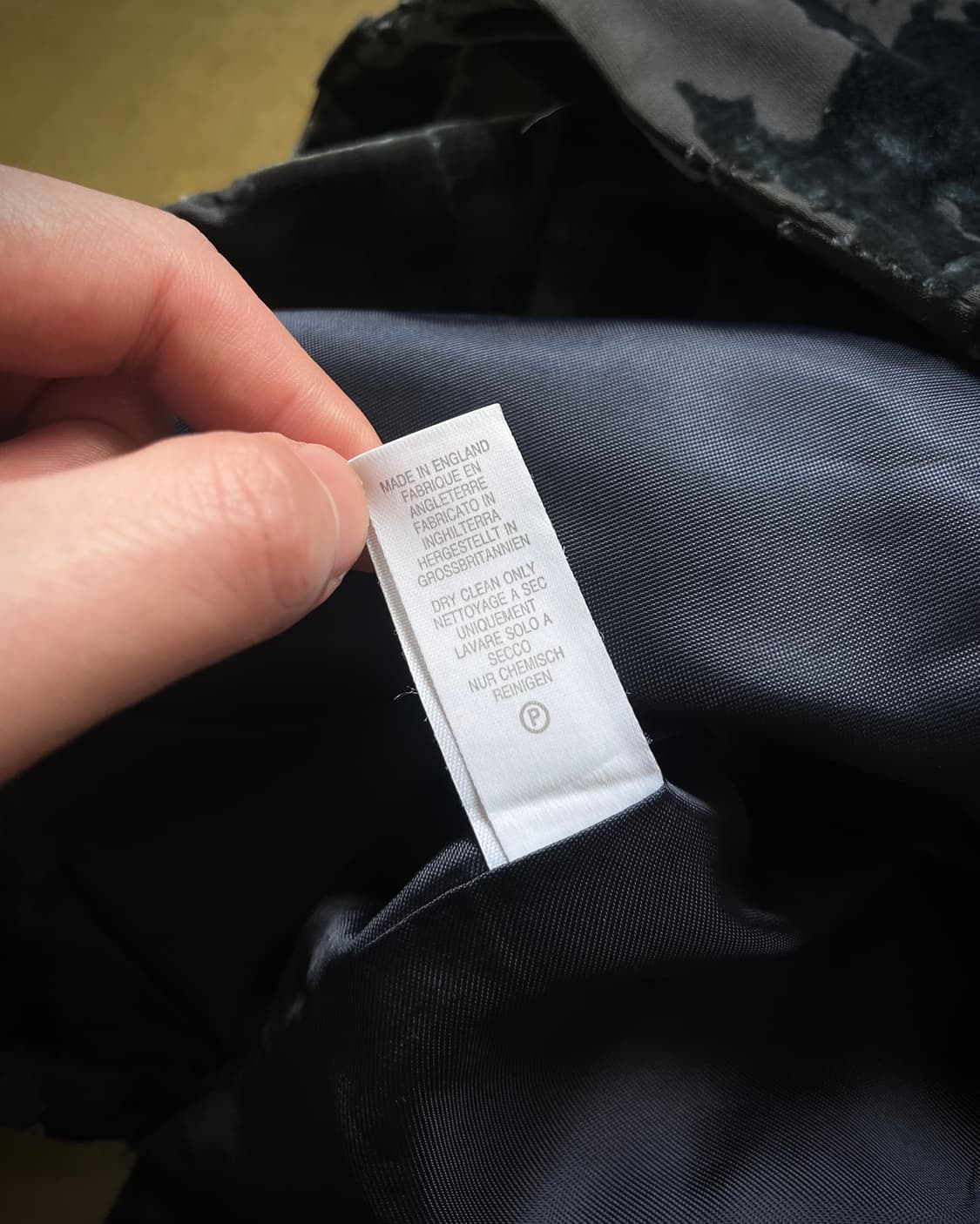 Paul Smith Archive 3D Brushed Silk Vest 상품이미지8