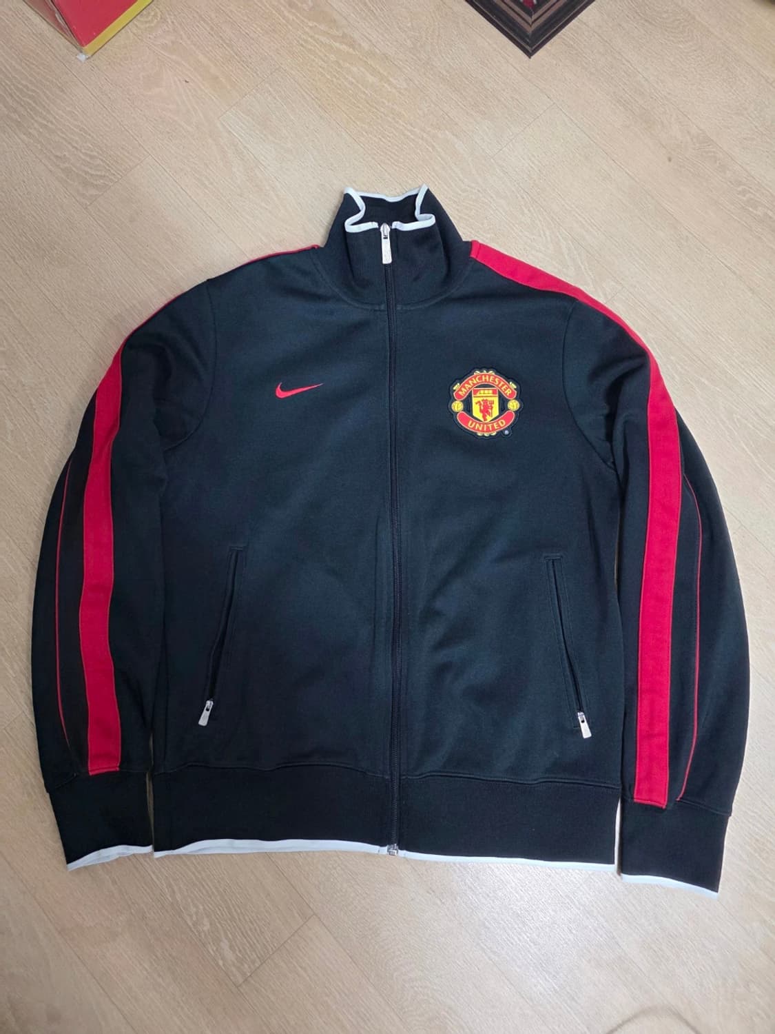 나이키 11-12 맨체스터 유나이티드 N98 트랙탑 자켓 L 상품이미지1