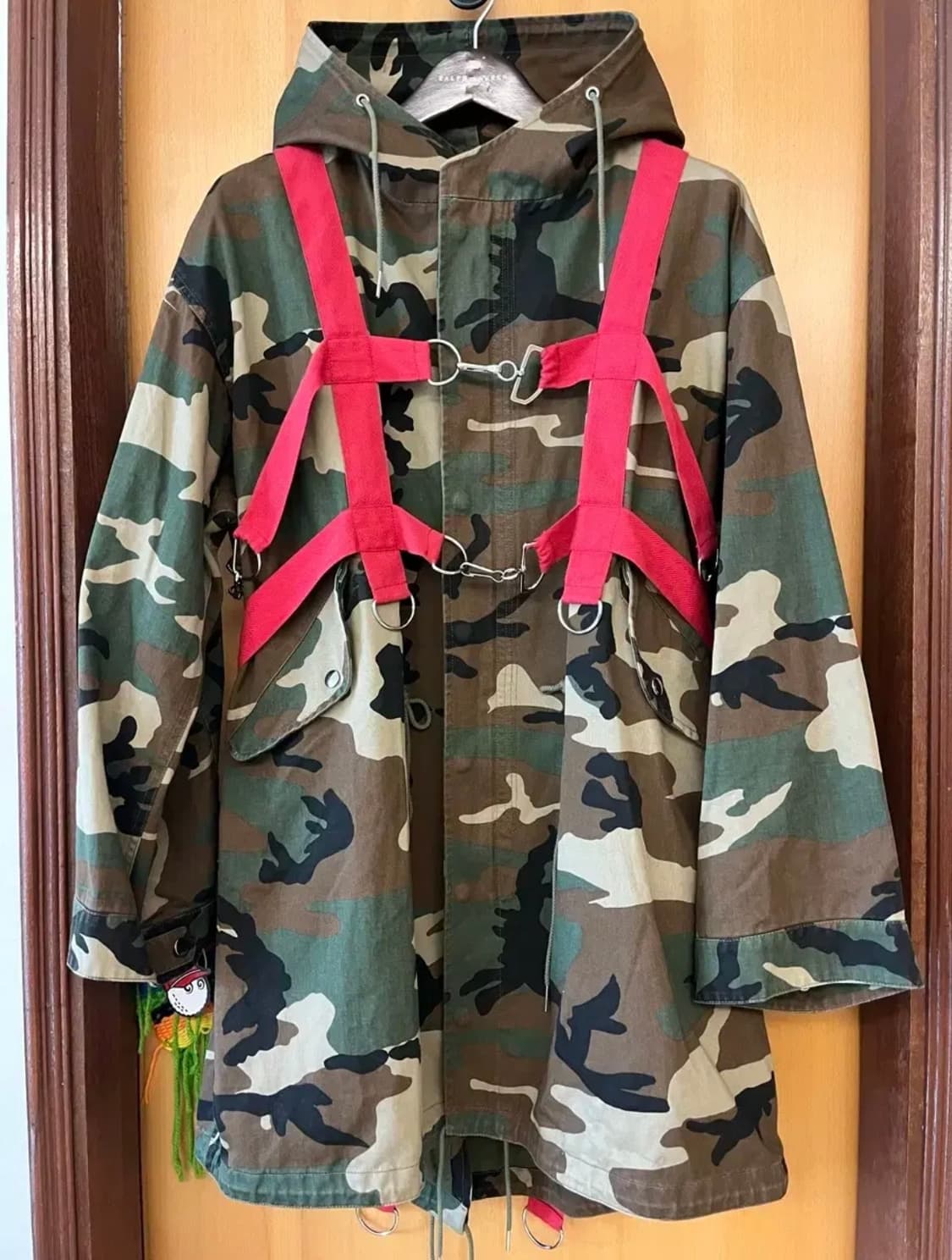 CELINE 23ss HARNESSES CAMOUFLAGE COAT 상품이미지2