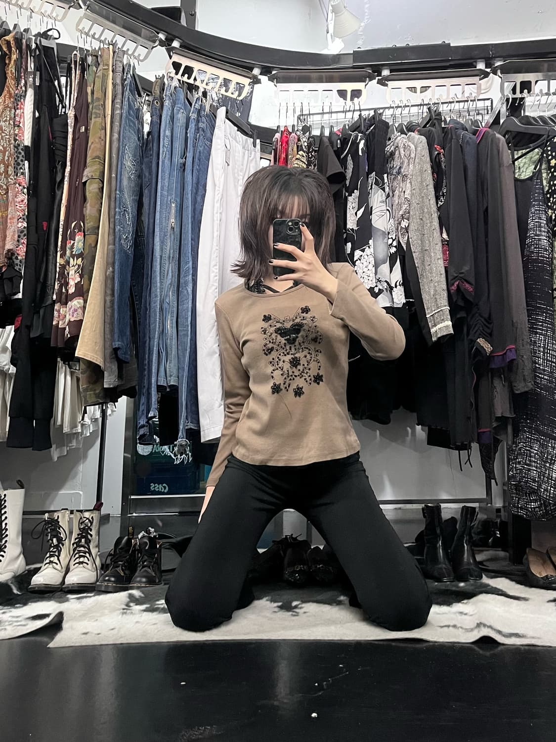 브라운 비즈 롱슬리브 상품이미지1