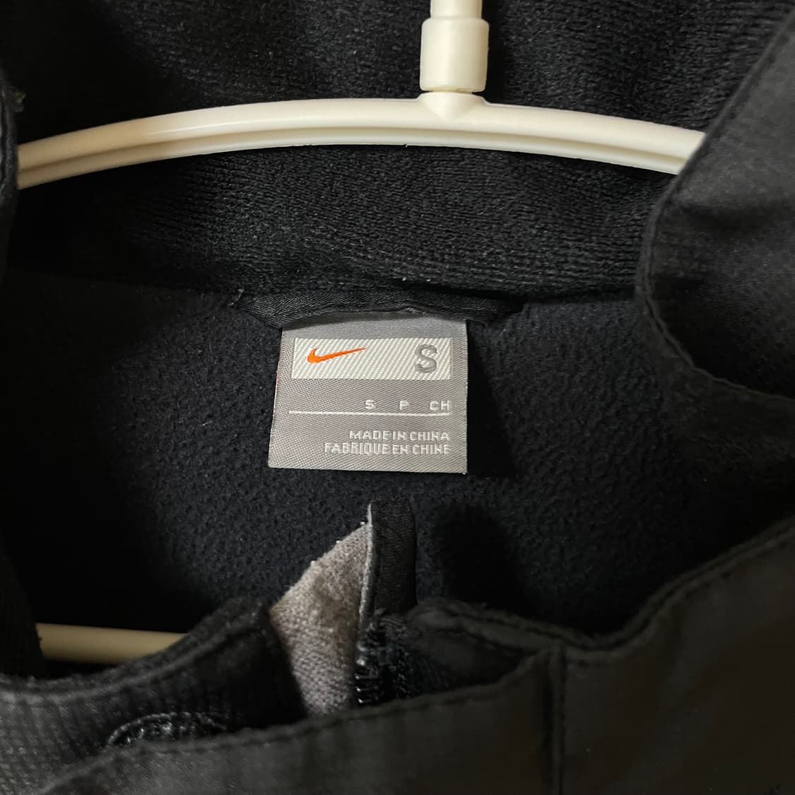 [ L ] 나이키 맨체스터 유나이티드 바람막이 상품이미지4