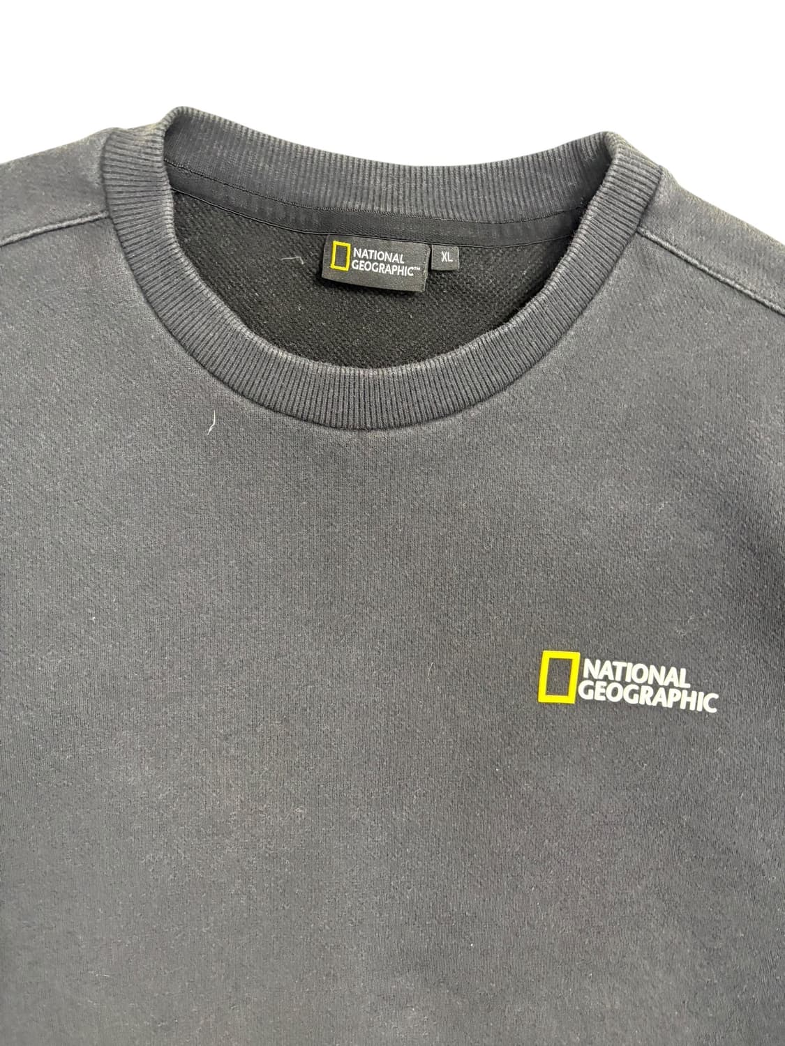 내셔널지오그래픽 맨투맨 블랙 상품이미지4