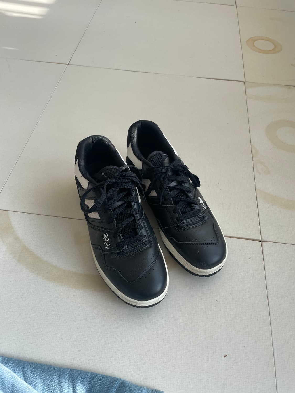 뉴발란스550 280 블랙가죽 상품이미지1