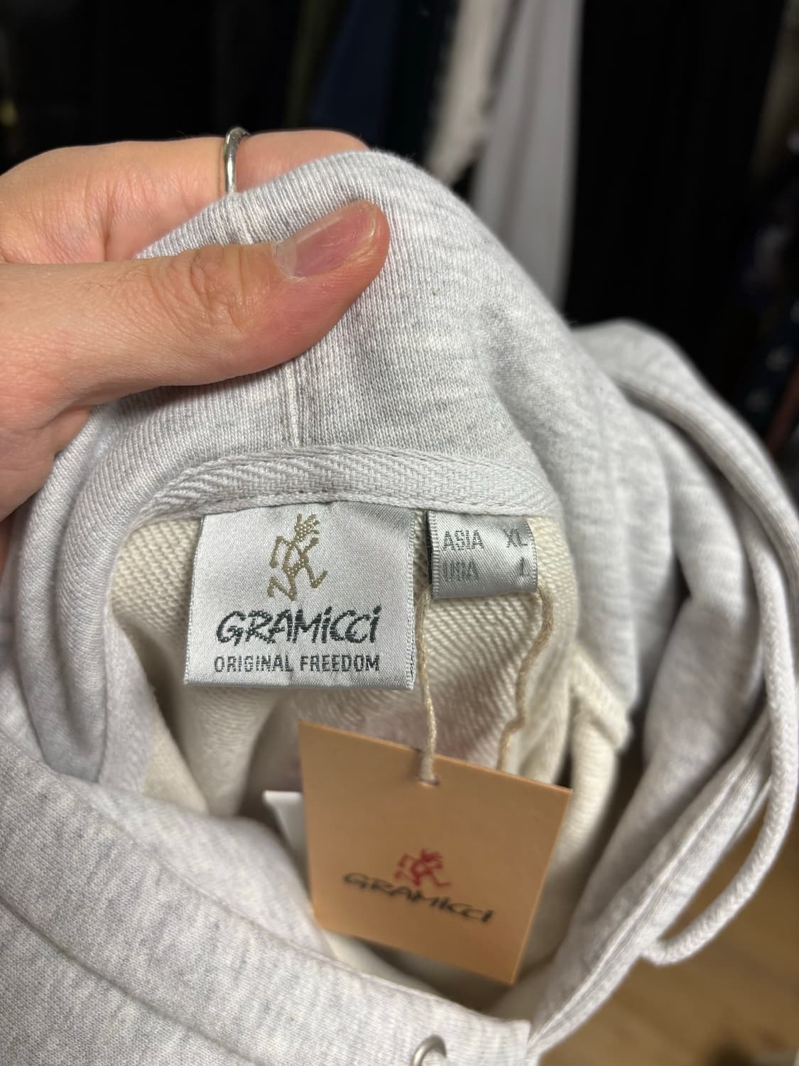 그라미치 후드티 상품이미지3