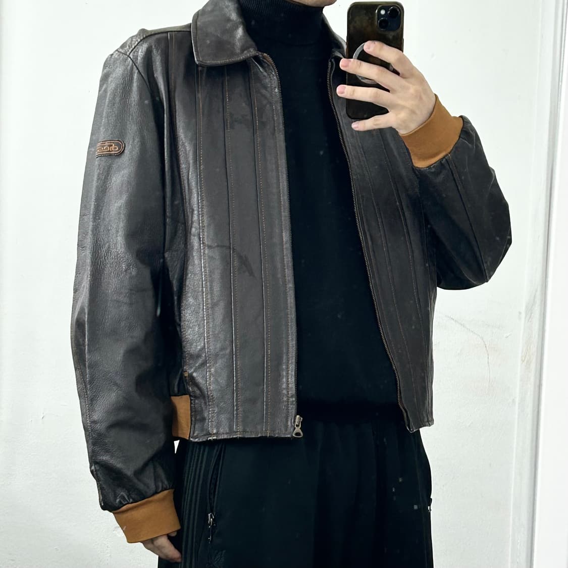 디젤 카우하이드 플리츠 자켓 상품이미지3