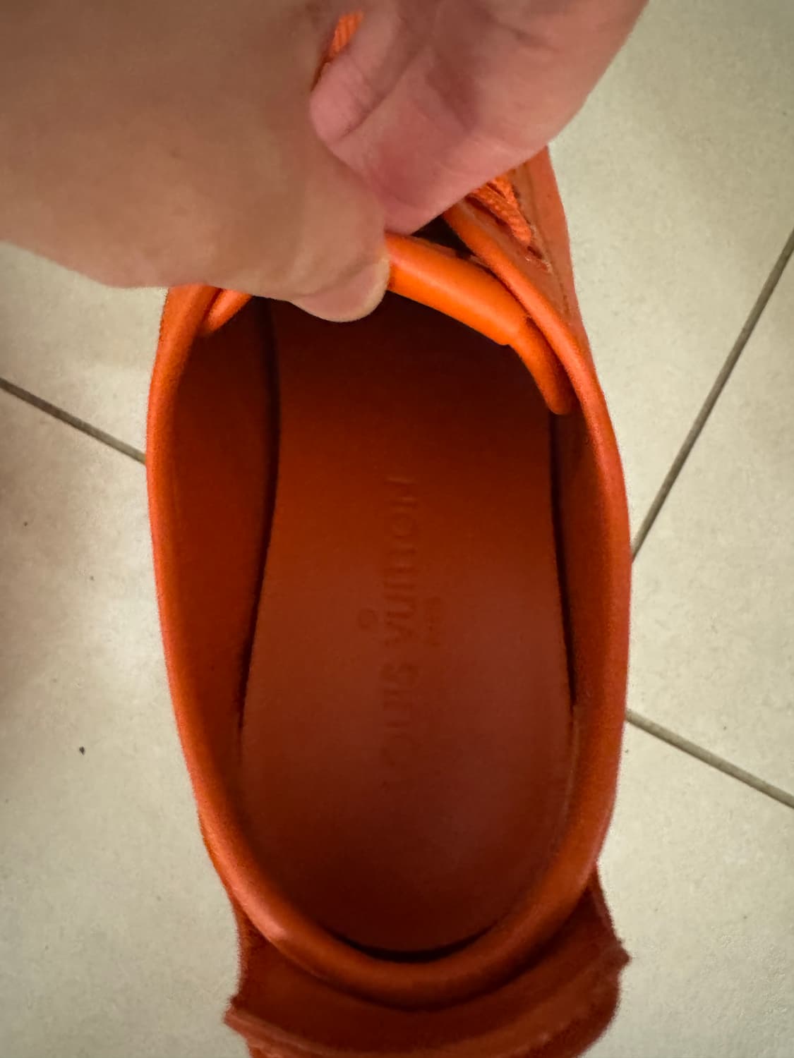 루이비통 오렌지 스니커즈 37 240 상품이미지6