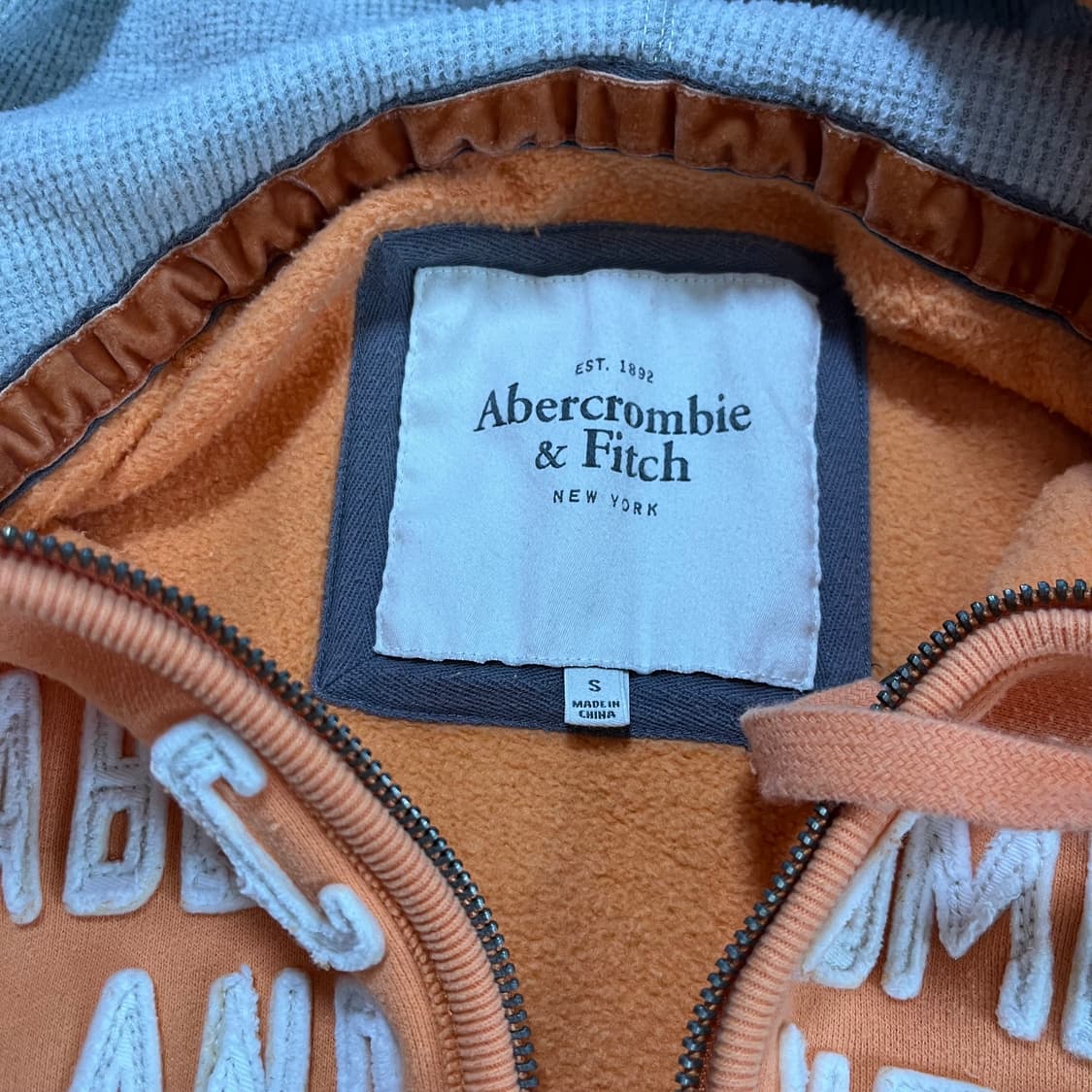 아베크롬비 딱붙 투웨이 오렌지 후드집업 s 상품이미지4