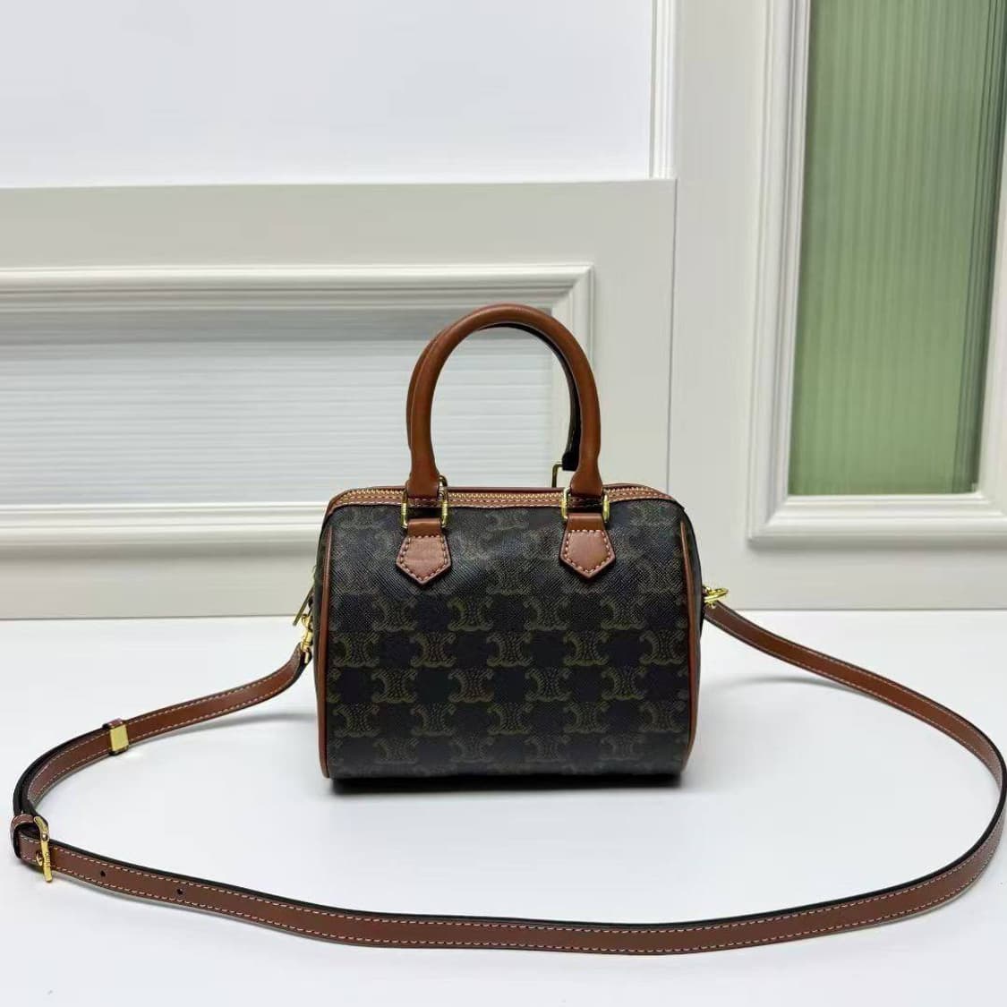 셀린느(Celine) 스몰 보스턴 백(Small Boston Bag) 상품이미지6