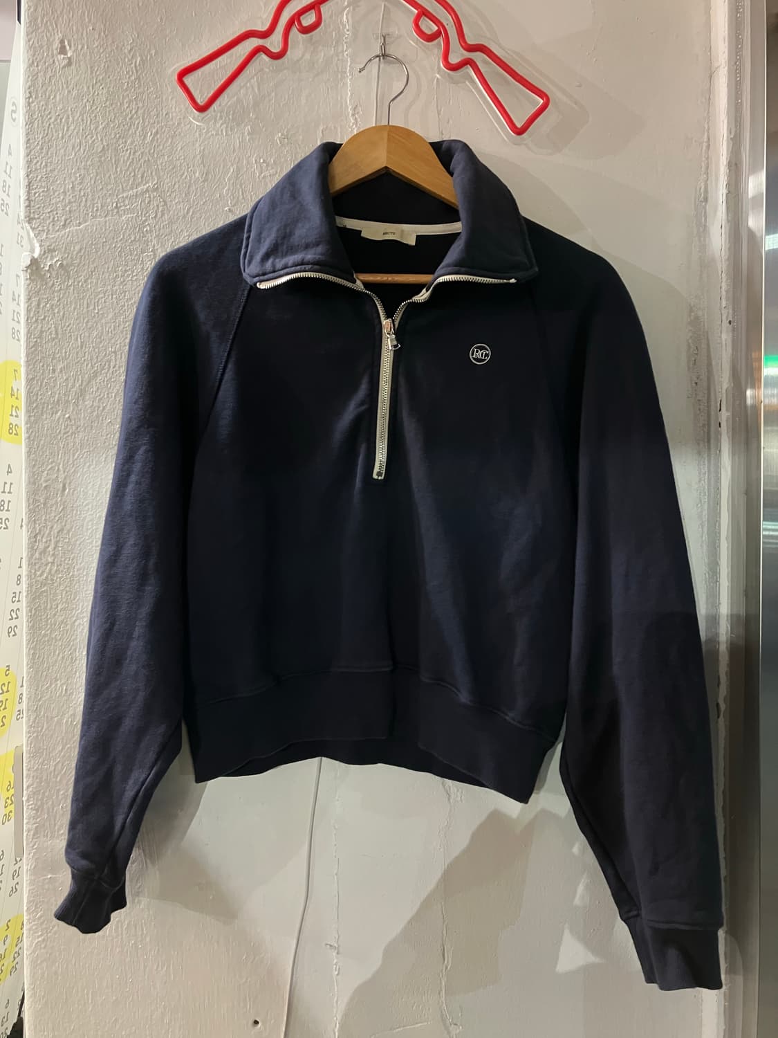 렉토 네이비 하프집업 맨투맨 상품이미지1