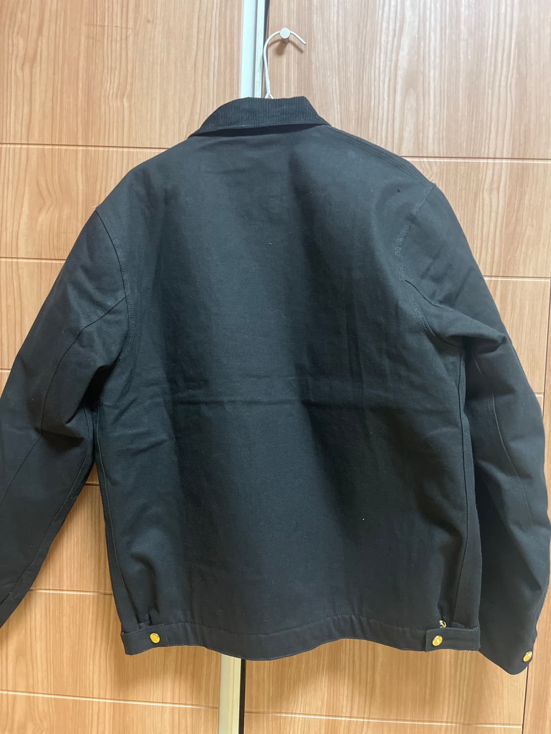 칼하트 자켓 팝니다. 상품이미지2