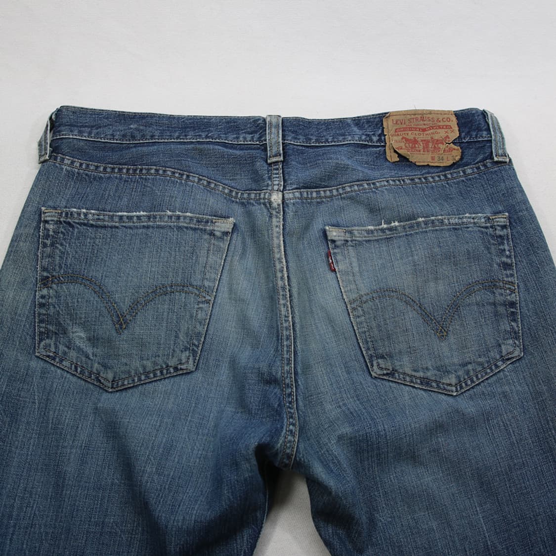 (착용컷) 리바이스 501 (남성용 34-35) 상품이미지7