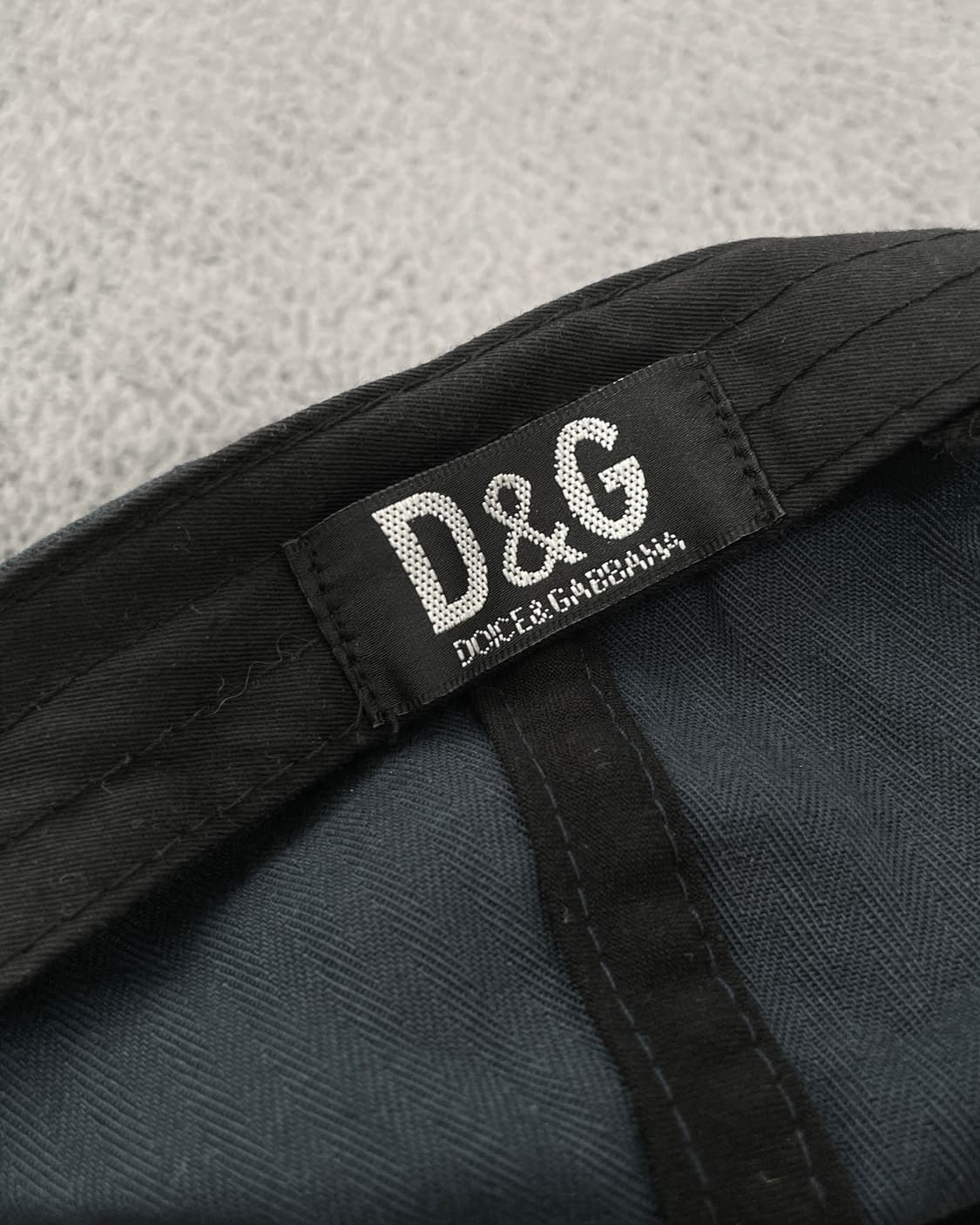 D&G Distressed Logo Cap 상품이미지3