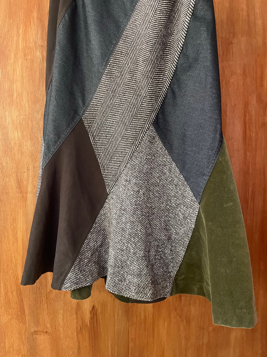 Mixed Texture Patchwork Skirt 상품이미지3