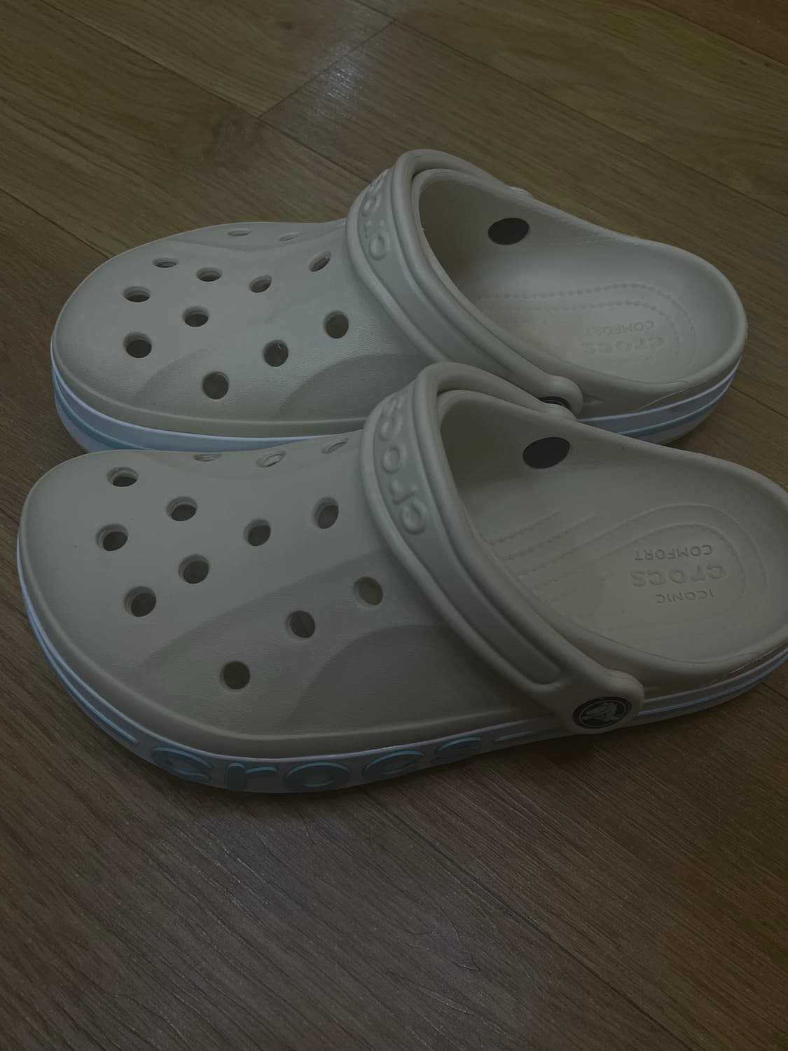 크록스 240 새상품 상품이미지1