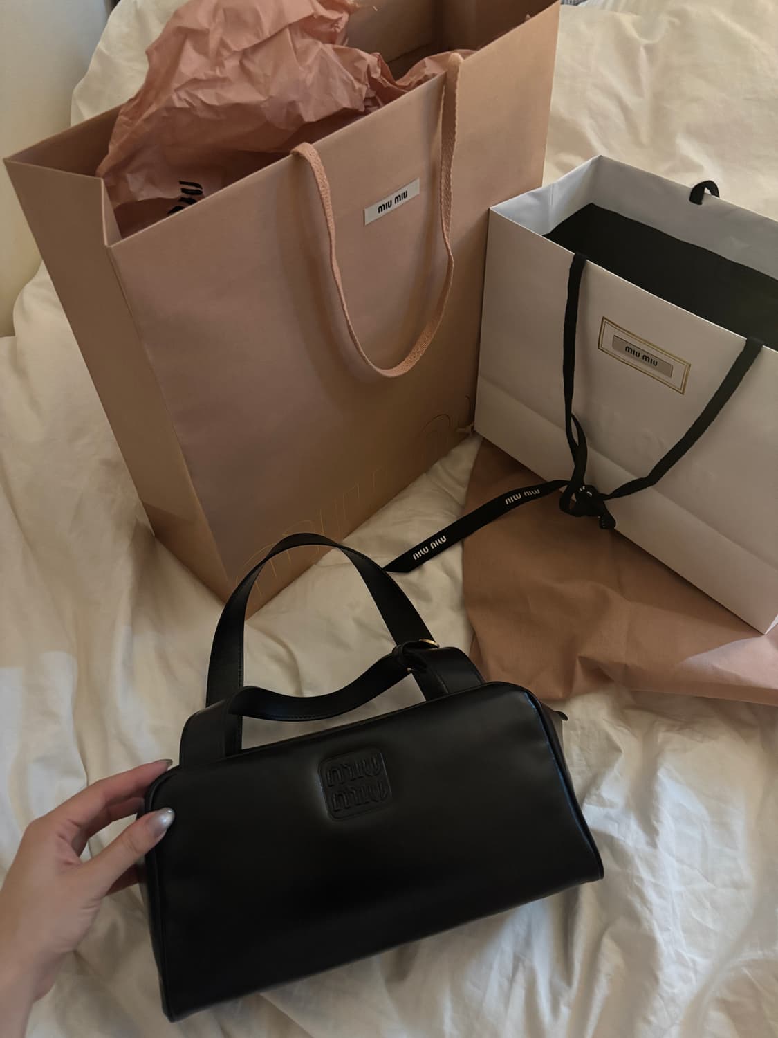 미우미우 가죽 탑 핸들백 (블랙/거의새것/풀구성) 상품이미지3