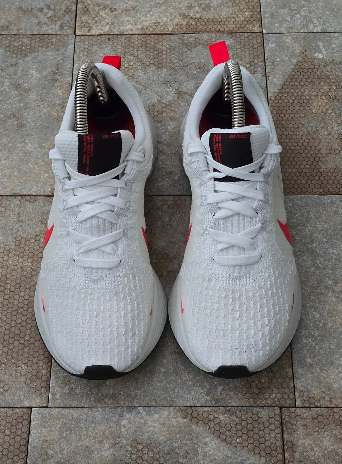 (260)나이키 리액트 인피니티 런 플라이니트 3  상품이미지2