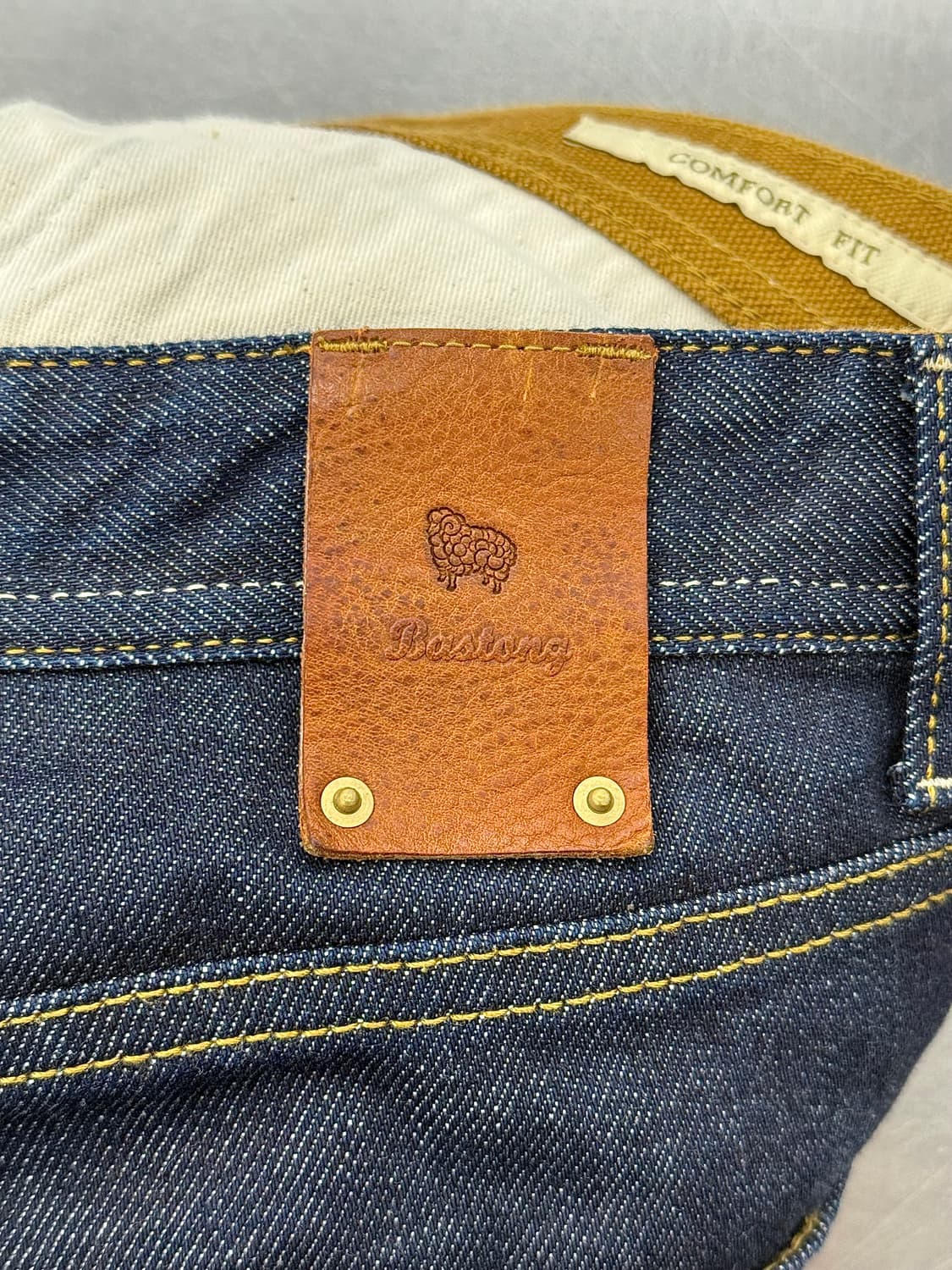 바스통 인디고 데님 702 커스텀 핏 재팬 머티리얼 데님 팬츠 상품이미지9