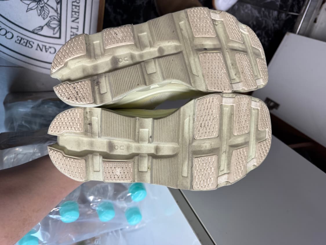 온 러닝 x 포스트 아카이브 팩션 (파프) 클라우드몬스터 2 시들링 화이 상품이미지2